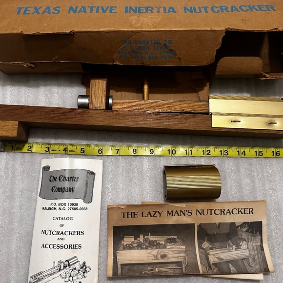 Vintage Texas Native Inertia Nutcracker, Catalog, and Accessories - Picture 8 of 8